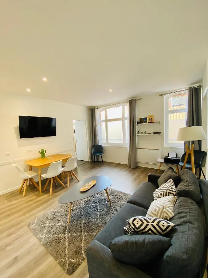 Hyper-Centre Lille - Appartement 65M2 0*,  Frankrijk